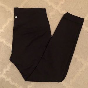 Lulu 25” Black Wunder Train High-Rise Tights